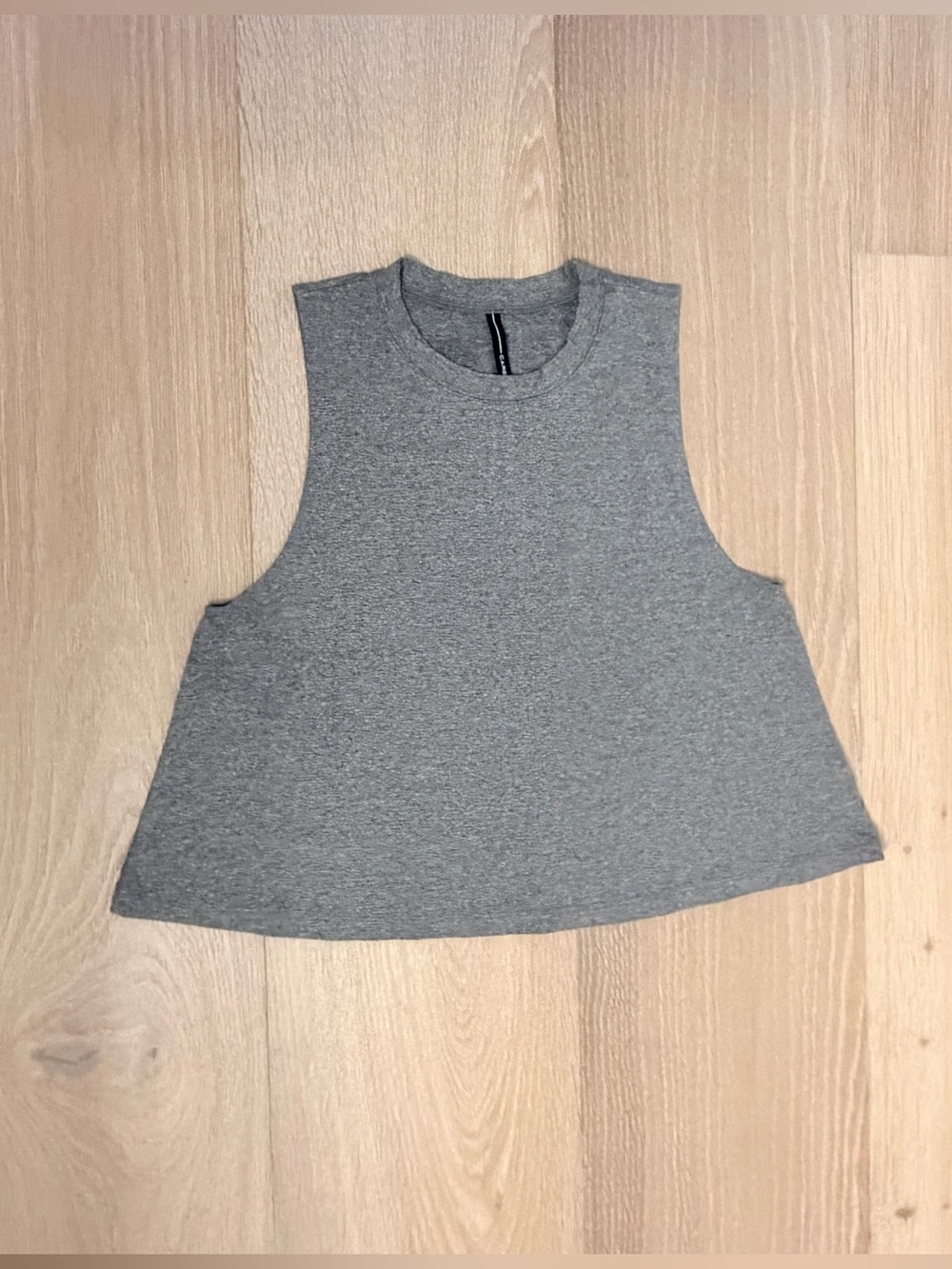 Carbon38 crop tank Light Gray Sleeveless - Picture 2 of 7